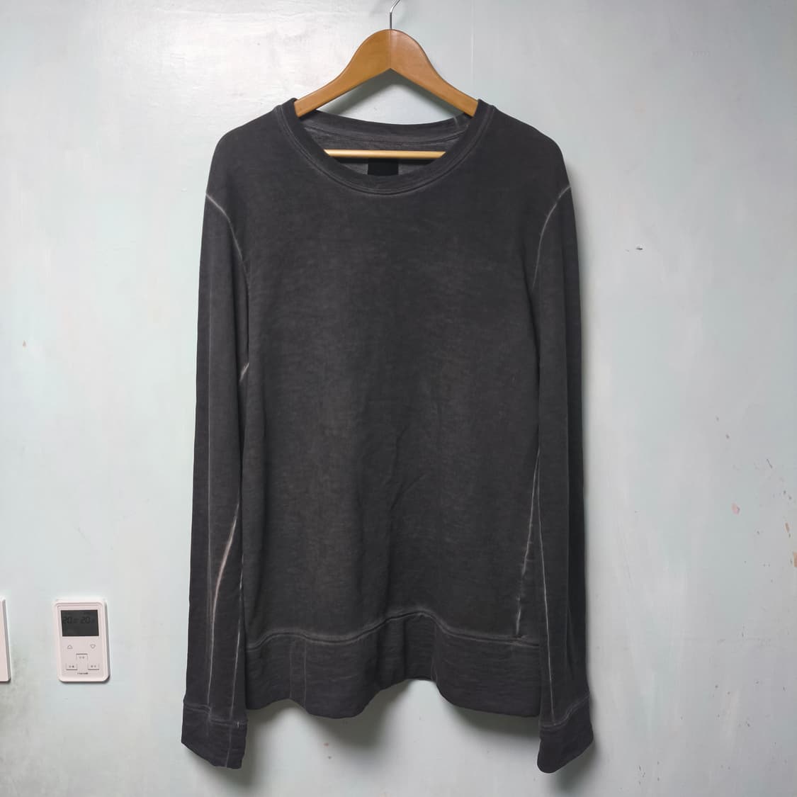 [L] thom/krom 톰크롬 오일 크루넥 맨투맨 상품이미지1