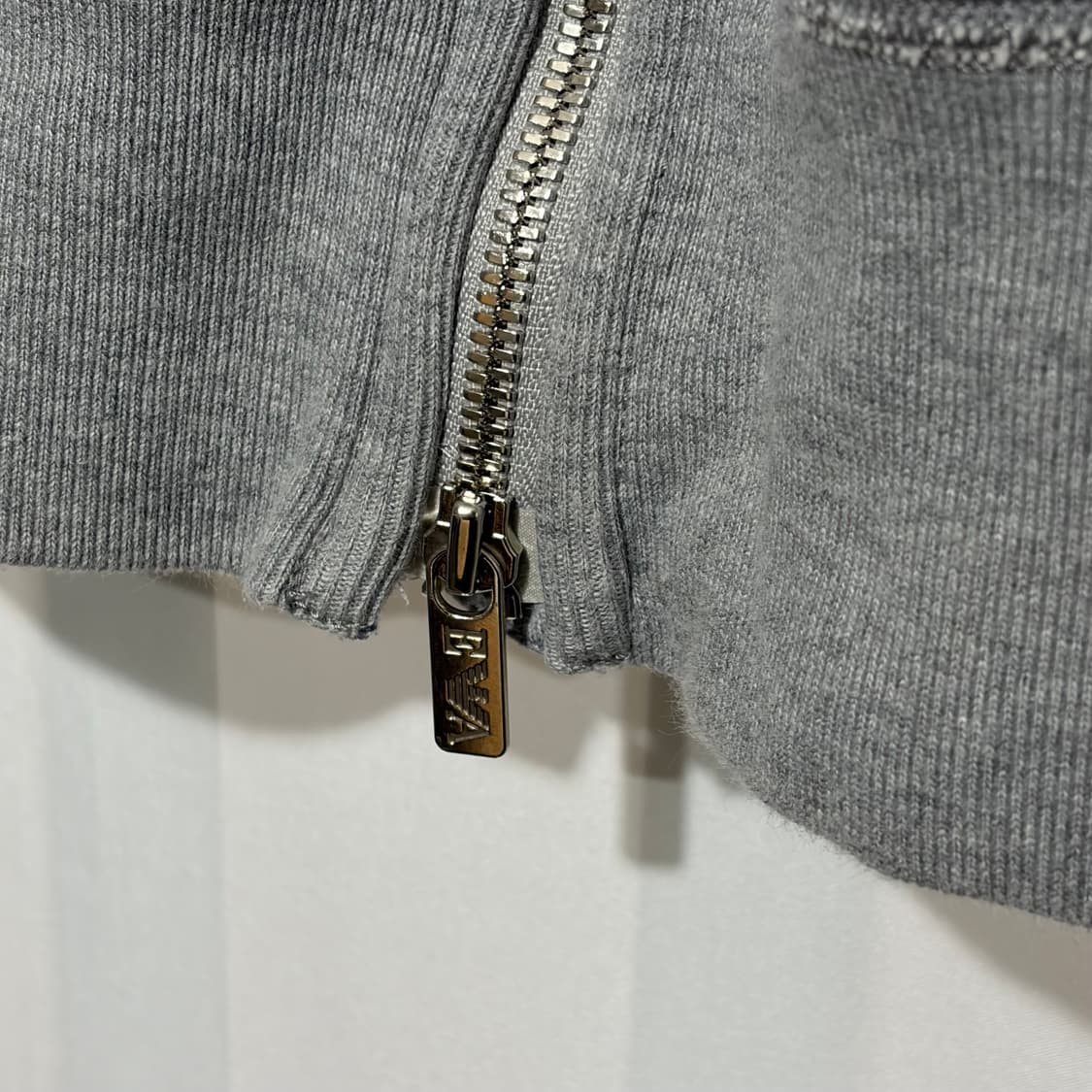 엠포리오 아르마니 닌자 후드집업 상품이미지3