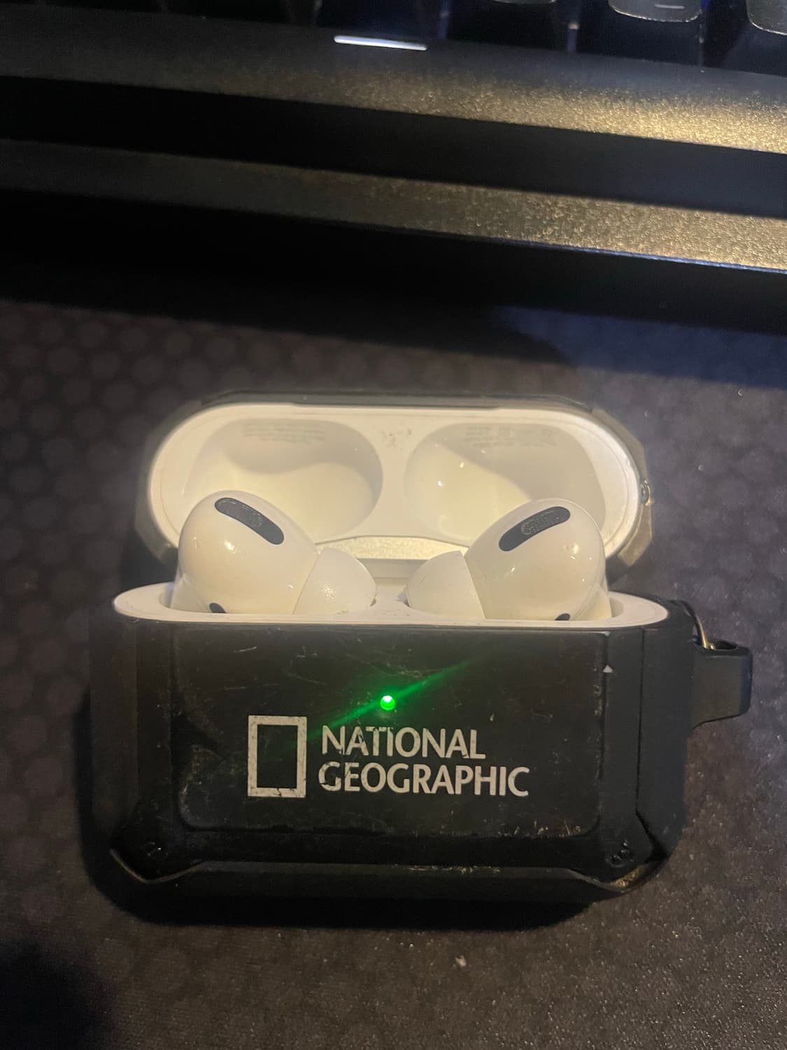 에어팟 프로 1 급처 상품이미지1