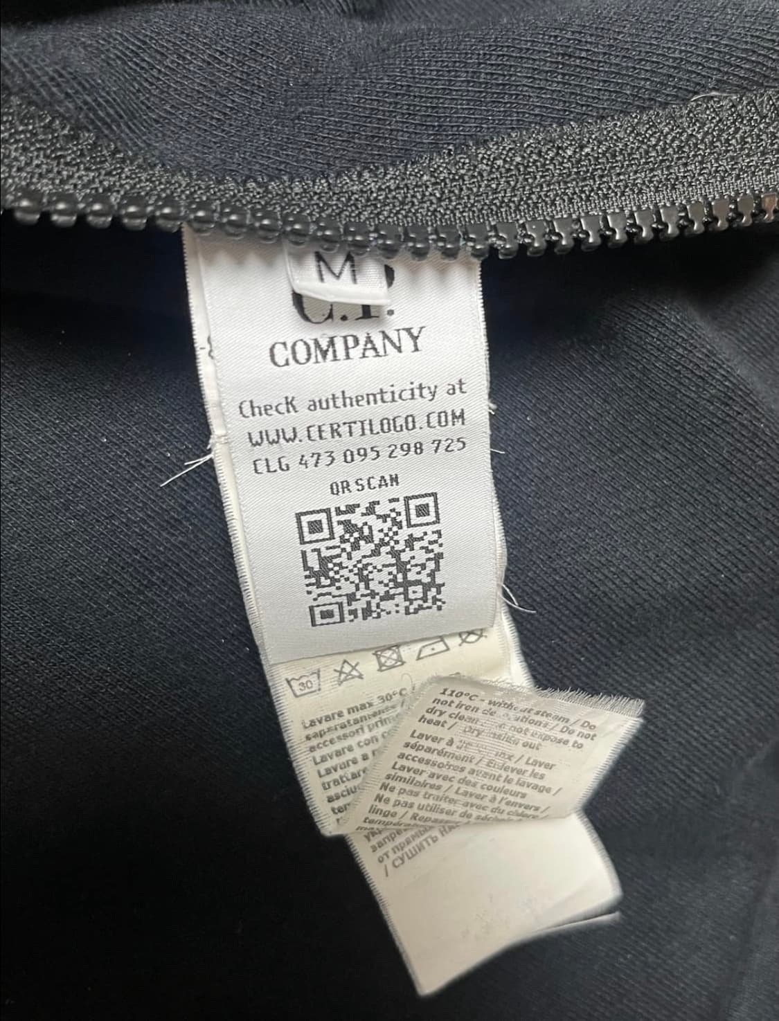 C.P 컴퍼니 고글 후드 집업 m사이즈 판매합니다 상품이미지6