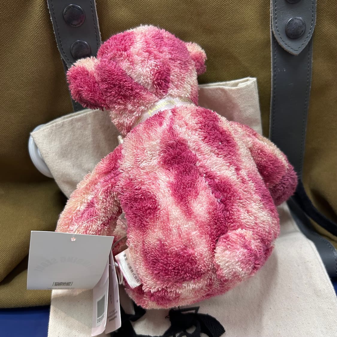 Vivienne Westwood Pink Teddy Bear 상품이미지4