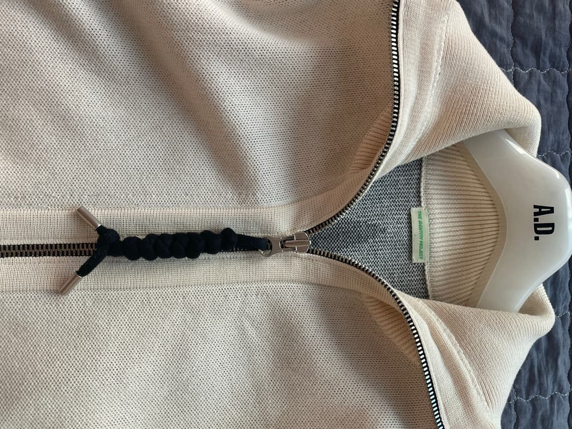 더 아이덴티티 프로젝트 앤시언트 심볼 지퍼 니트 크림 상품이미지8