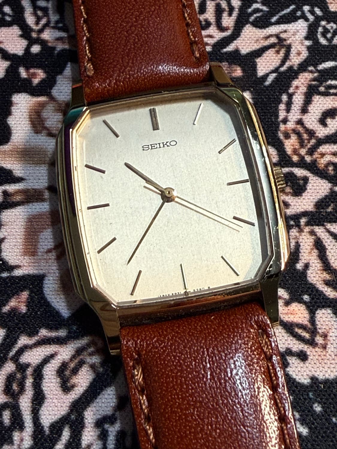 SEIKO 빈티지 쿼츠 시계 상품이미지2