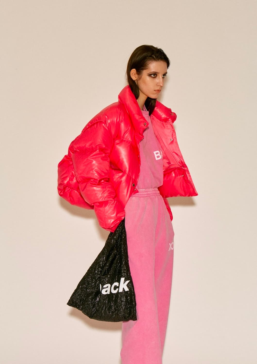 ecru 스탠드얼론 폴더블 구스패딩 상품이미지1