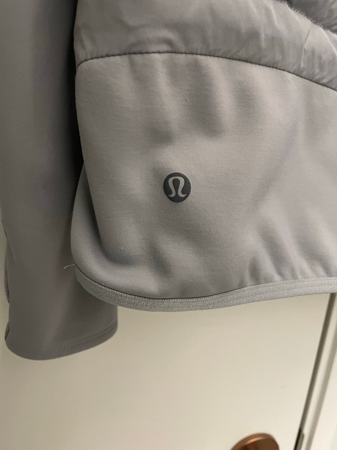 룰루레몬 경량패딩 상품이미지3