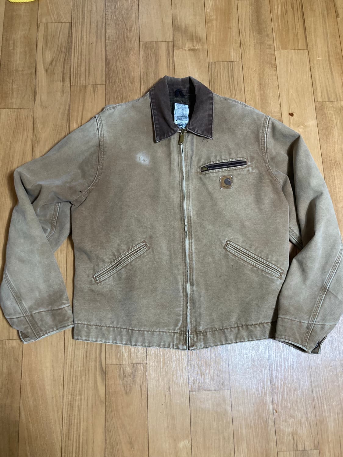 칼하트 디트로이트 워크 자켓 상품이미지1