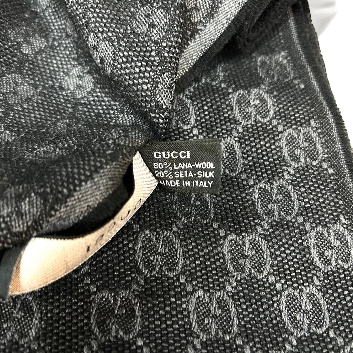 구찌 GG로고 자카드 삼선 울실크 머플러 상품이미지4