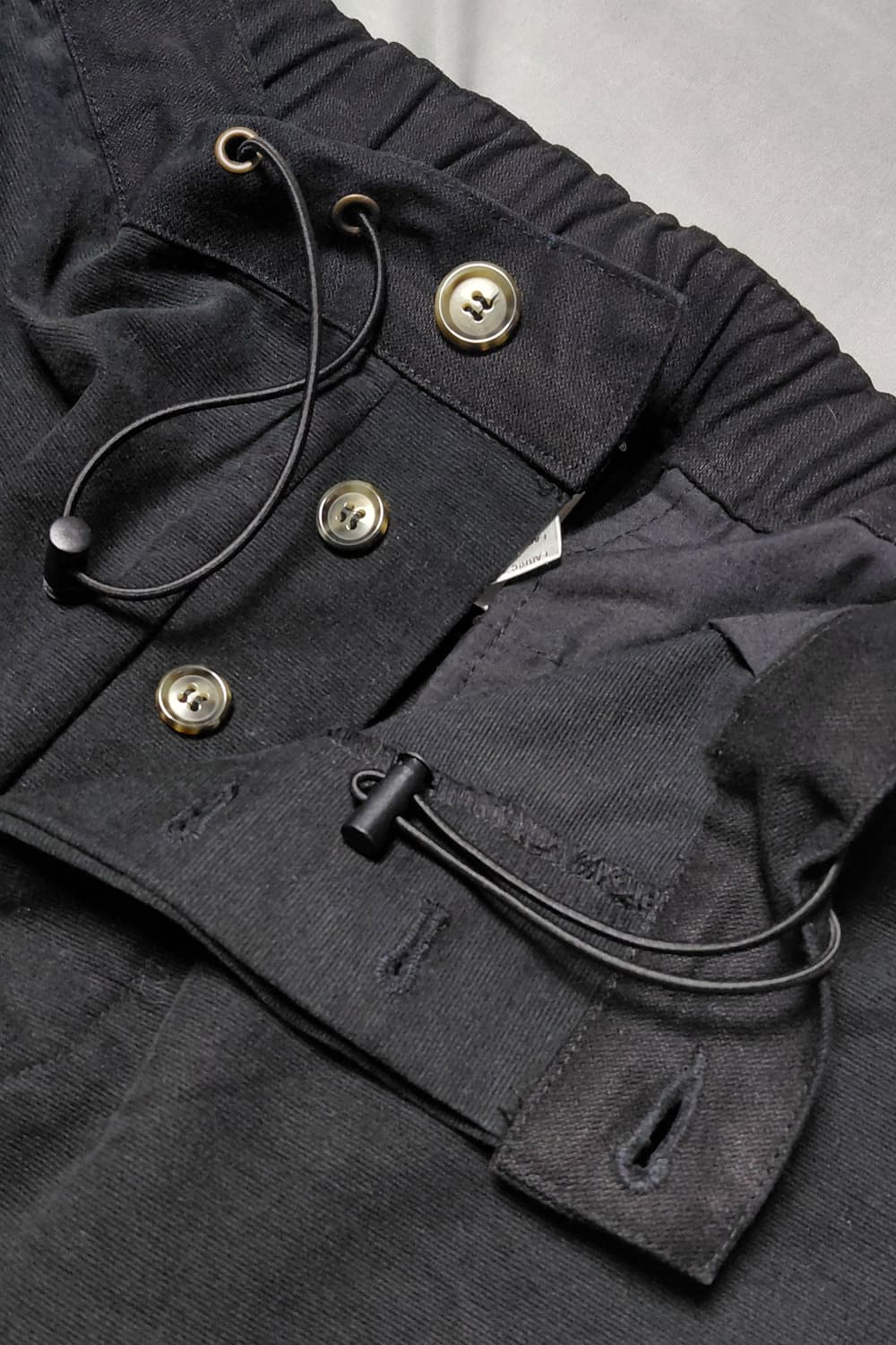 [L] 아조바이아조(AJOBYAJO) 트라이 믹스 카고 팬츠 상품이미지1