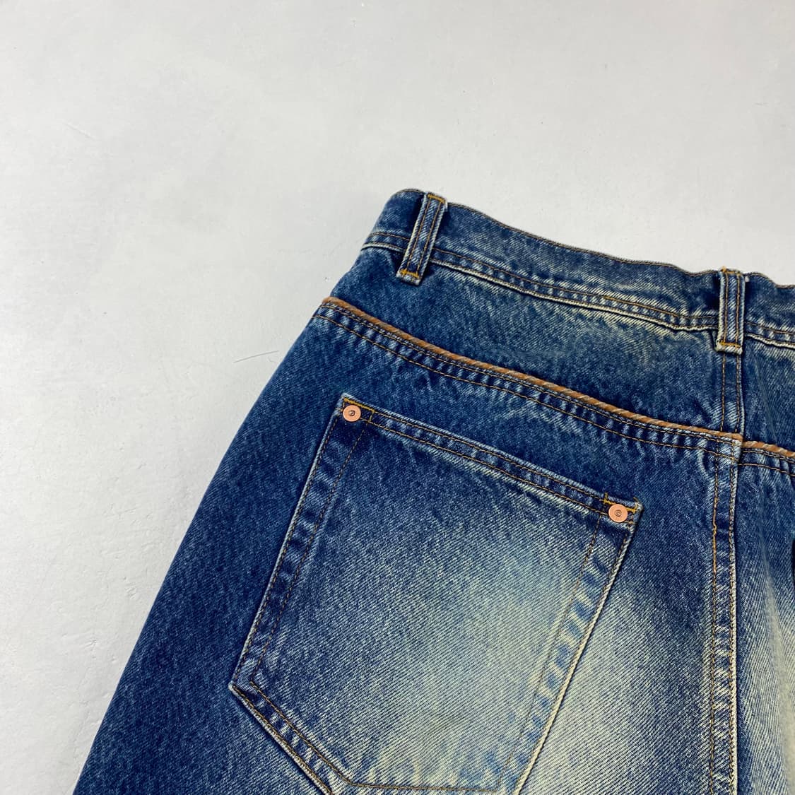 앤더슨벨 빈티지 워시드 부츠컷 데님 진 (31) 상품이미지6