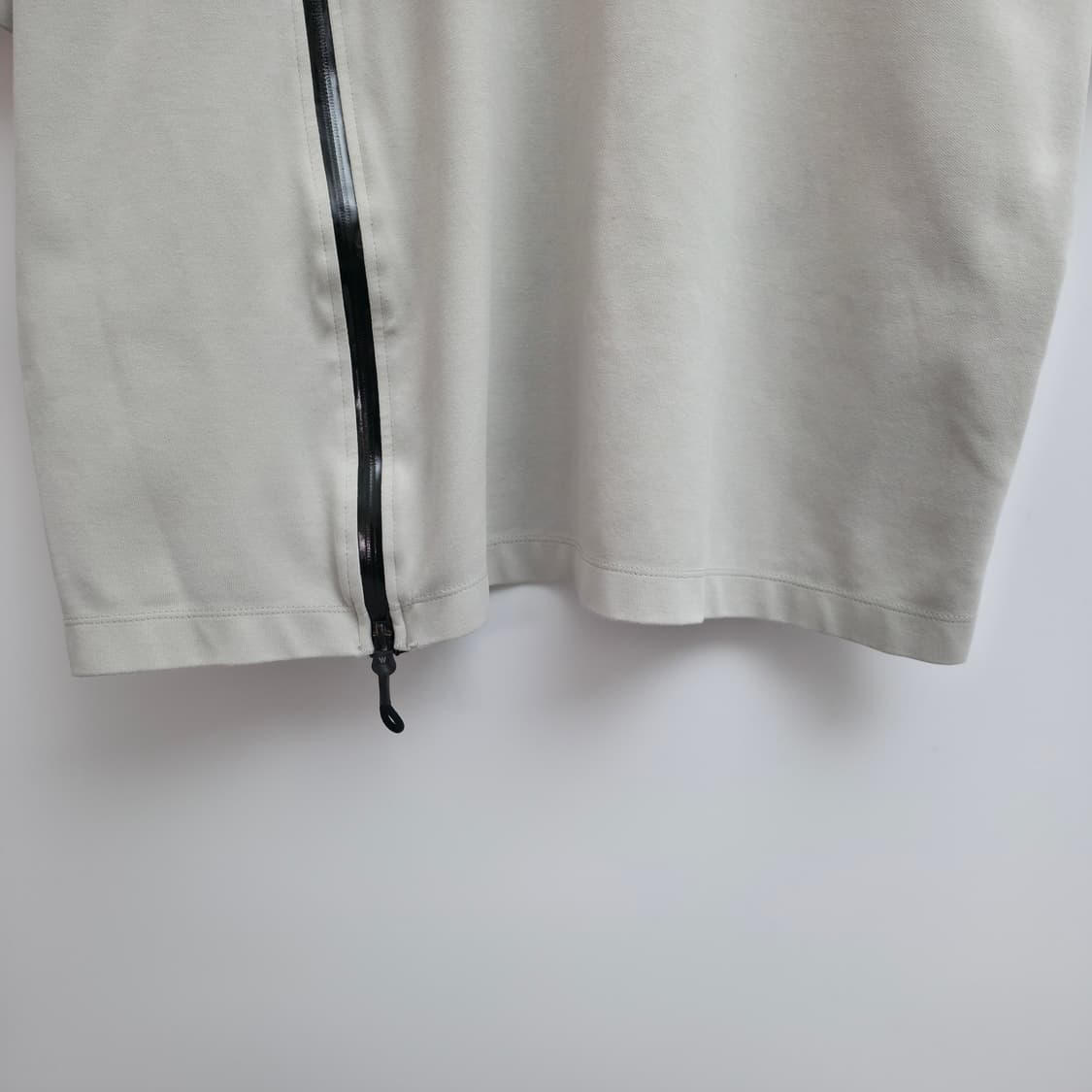 [L] 라이프워크 지퍼 반팔 티 상품이미지3