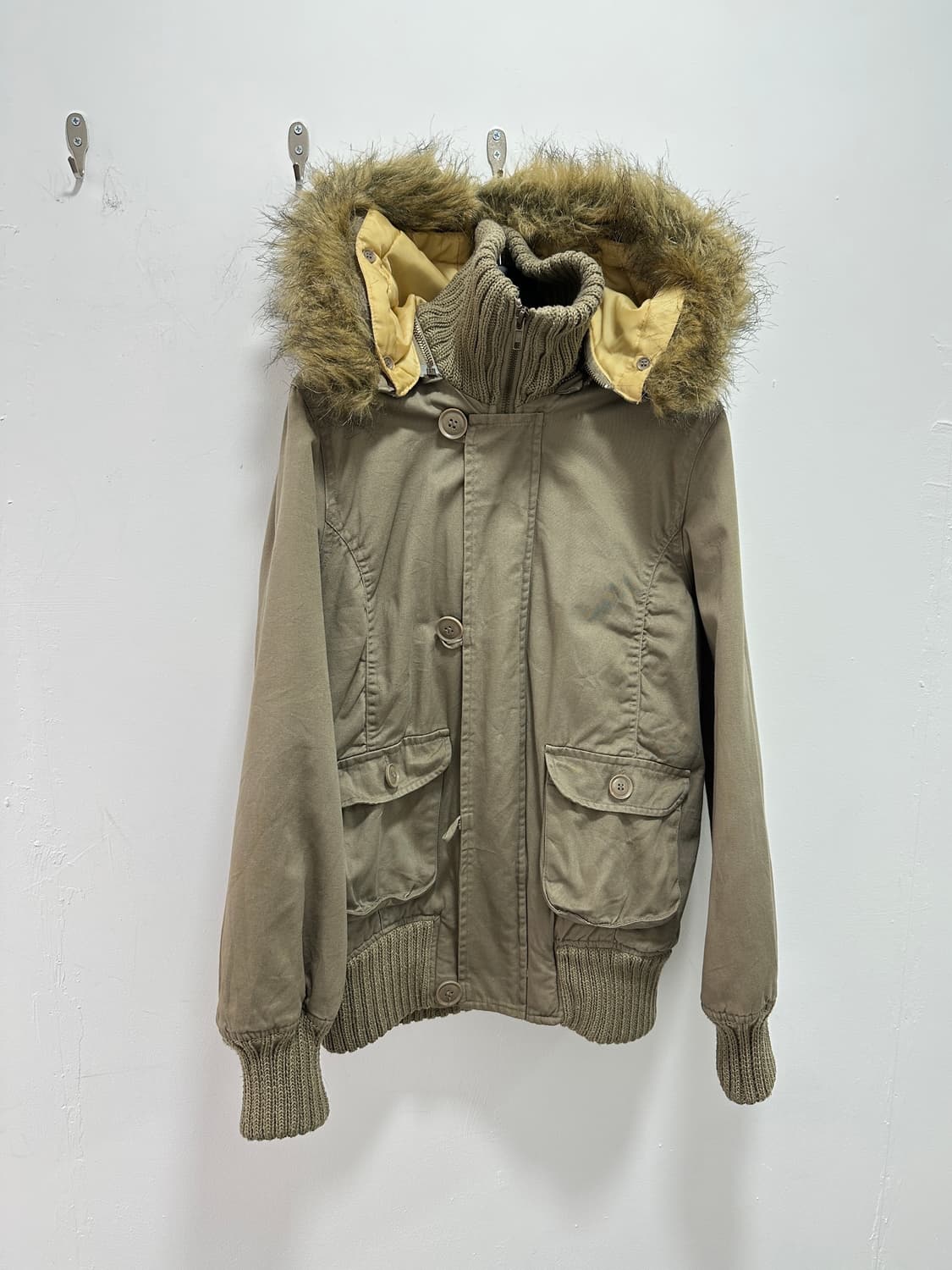 Fur padded bomber 상품이미지5