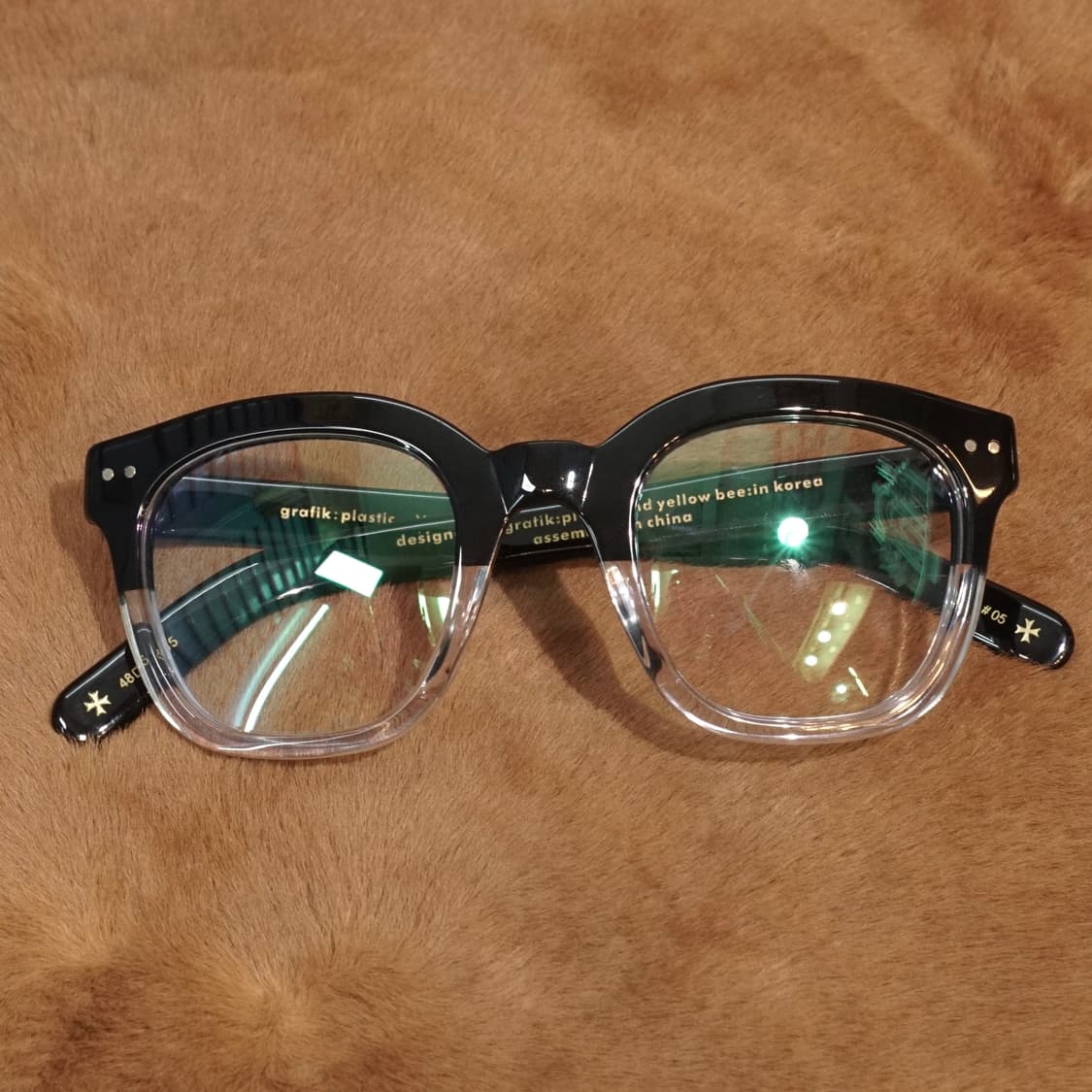 그라픽 플라스틱 X 옐로우비 투톤 안경 상품이미지2
