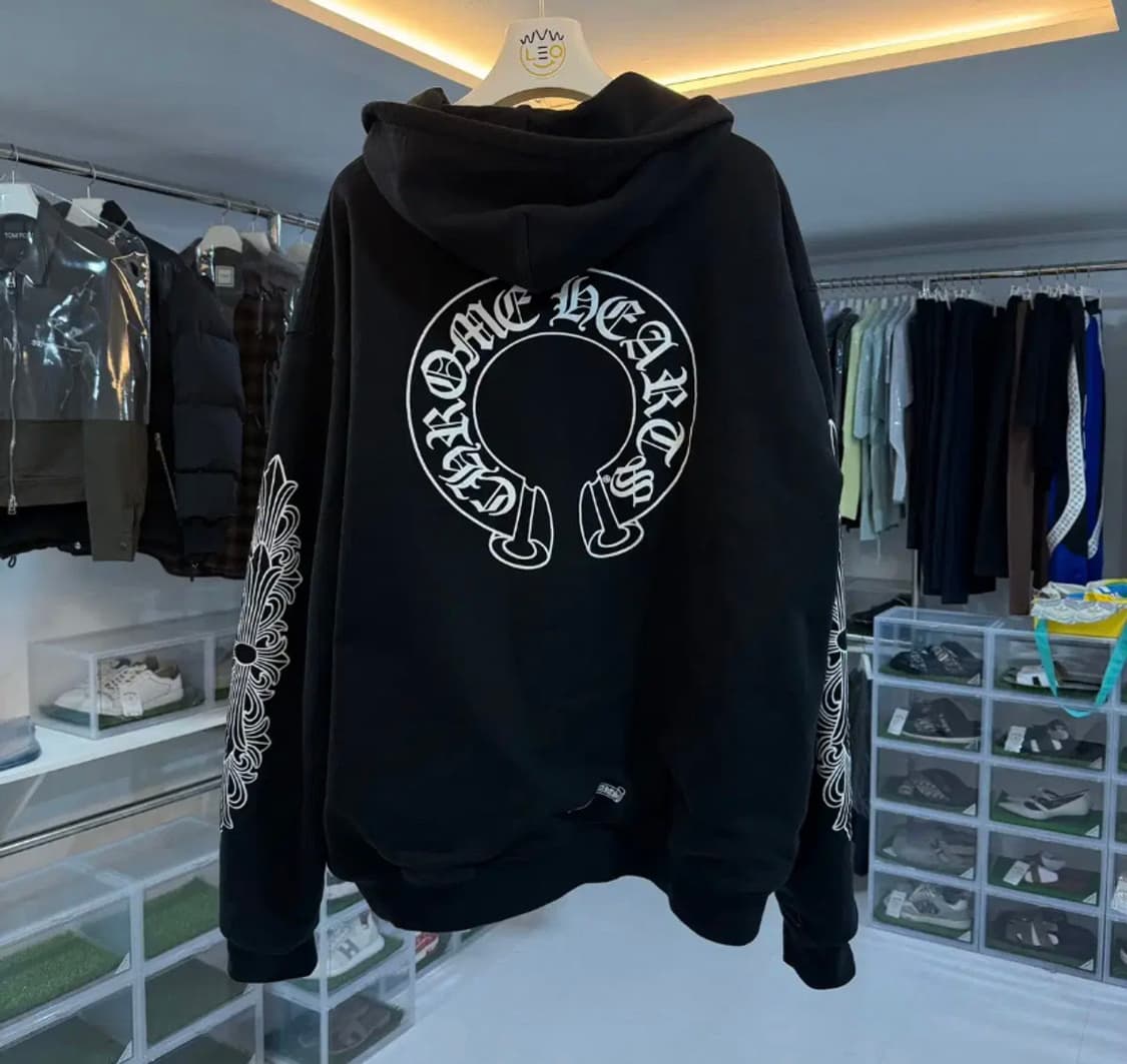 [정품] 크롬하츠 고딕 레터링 서클 후드집업 블랙 XXL 상품이미지3