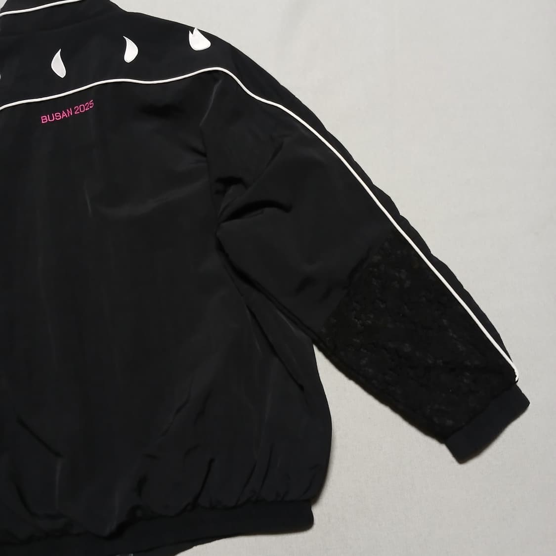 BUSAN 부산전국체전 동백꽃 부산이즈굿 바람막이 우븐 자켓 상품이미지7