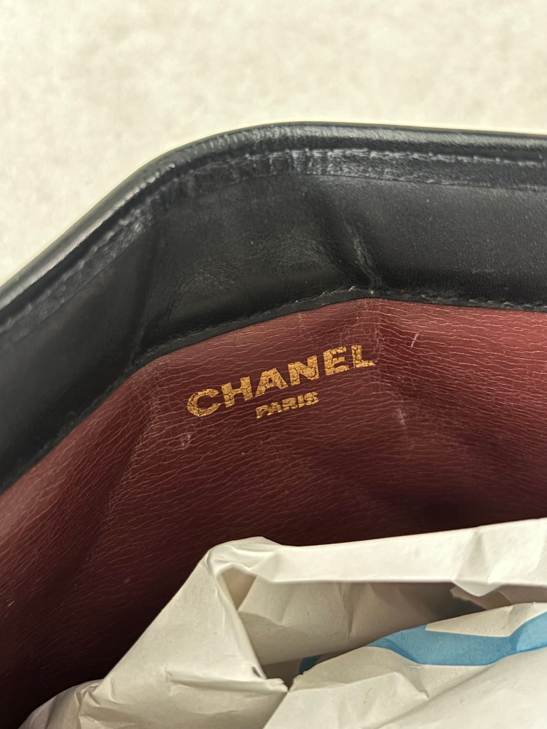 샤넬 블랙 금장 퀼팅 클러치백  상품이미지3