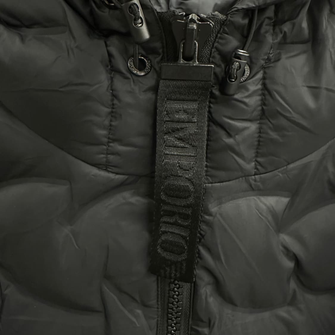 90 엠포리오 아르마니 여자 벌룬핏 구스다운 패딩 상품이미지6