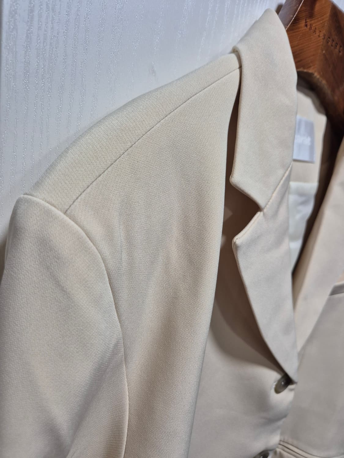 (세일)(새상품)버터아이보리 크롭 자켓 상품이미지5