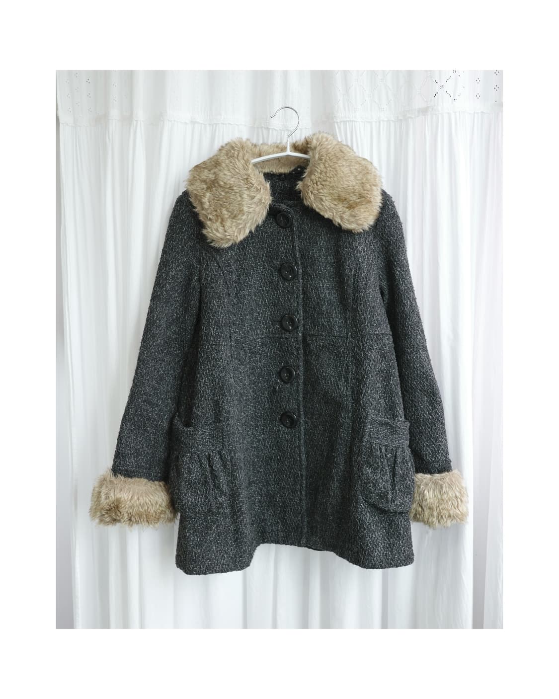 Fur charcoal coat 상품이미지1