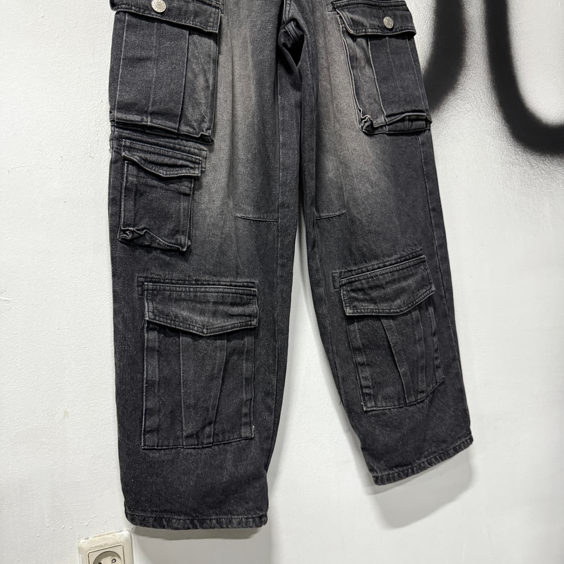 VTG 빈티지 멀티 포켓 흑청 워싱 벌룬핏 와이드 카고 데님 팬츠 상품이미지4