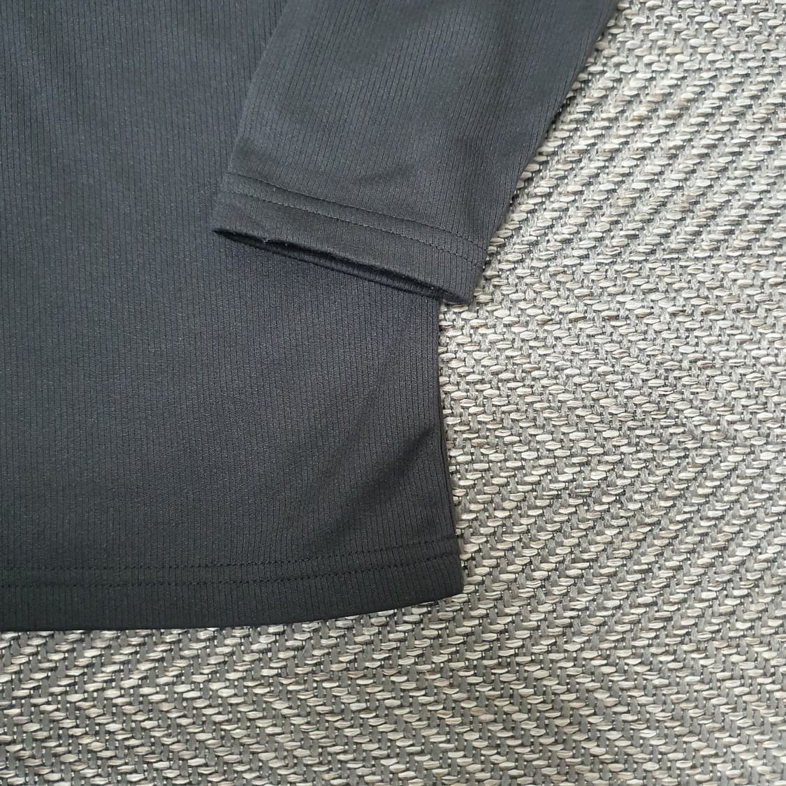 아디다스 반집업 기모 긴팔티 남자105 상품이미지4