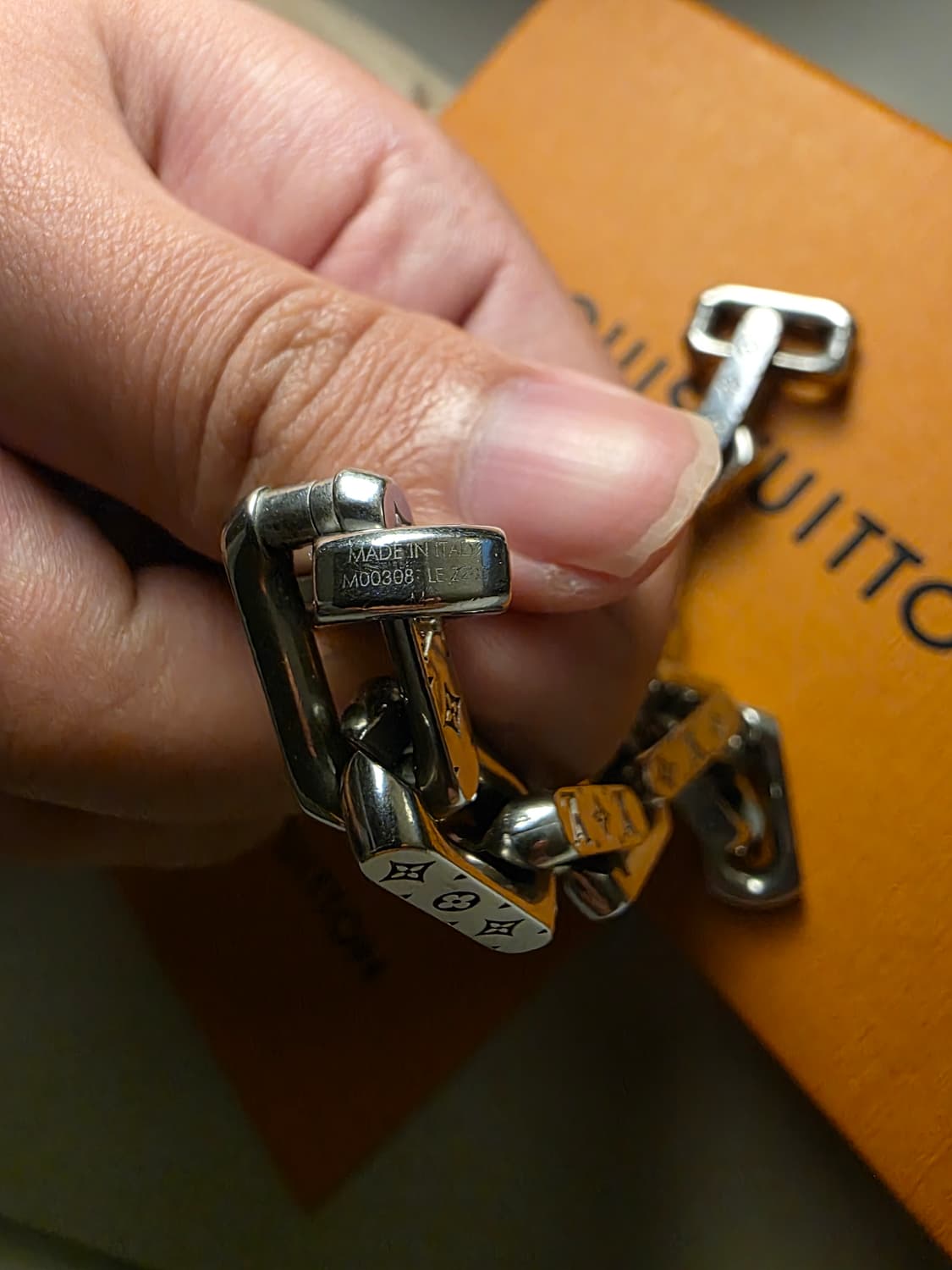 [새상품급,m]23ss 루이비통 버질아블로 체인팔찌 상품이미지3