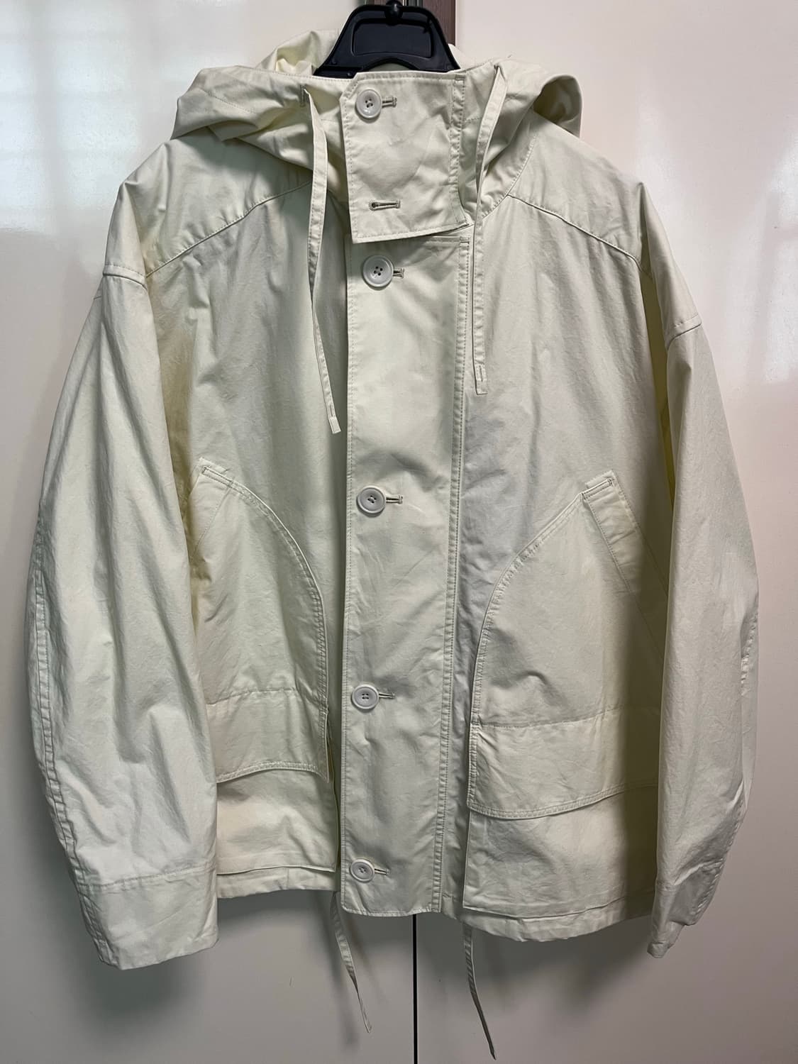 유니클로 U 23SS 릴랙스 자켓 후드 파카 M사이즈 상품이미지1