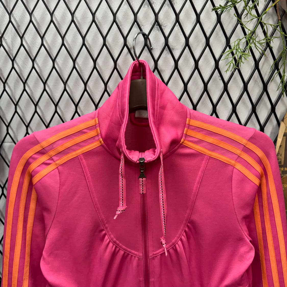 아디다스 Y2K 트랙 자켓 사이드 레터링 로고 포인트 핑크 상품이미지3