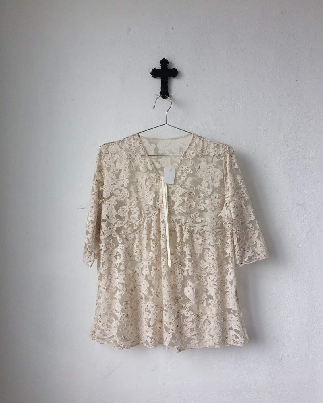 Pattern point see through blouse 상품이미지2