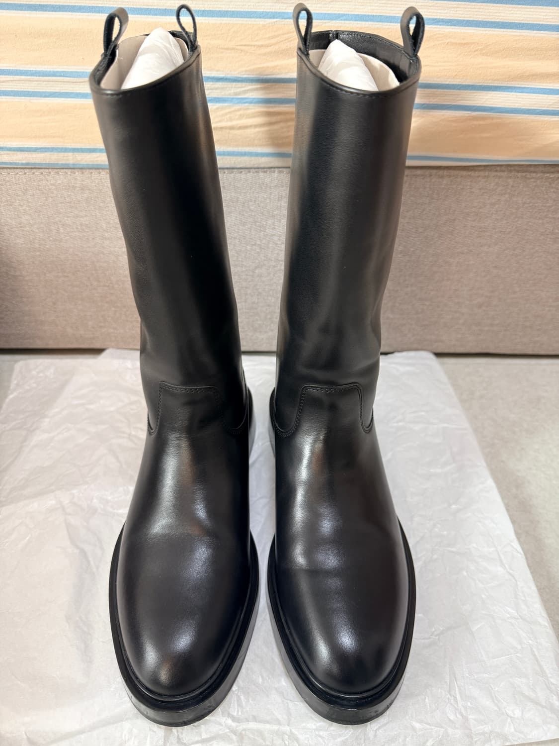 쿠에른 서울 컬렉션 미들 부츠 245 상품이미지5