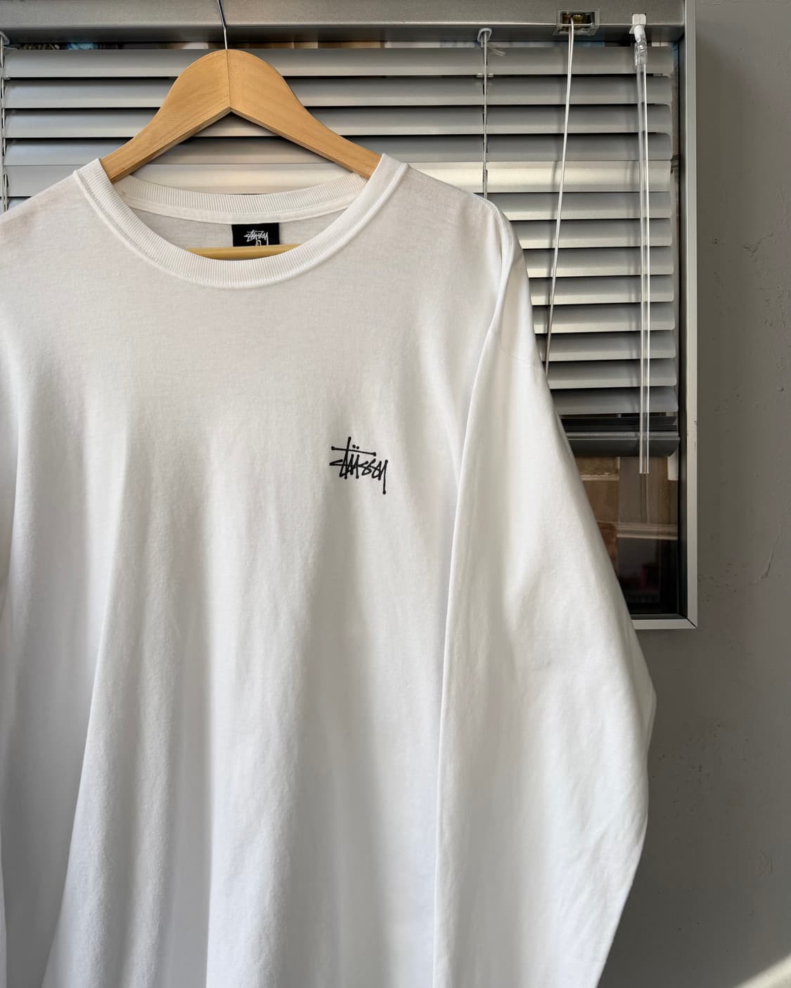 Stussy big stock white long sleeve 상품이미지2