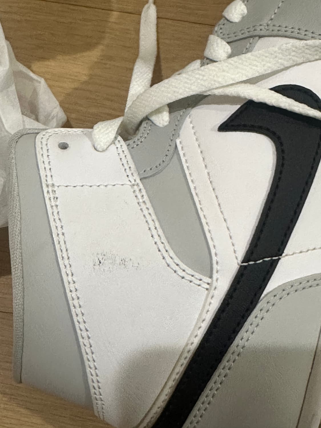 나이키 조던1 미드 그레이 포그 상품이미지8