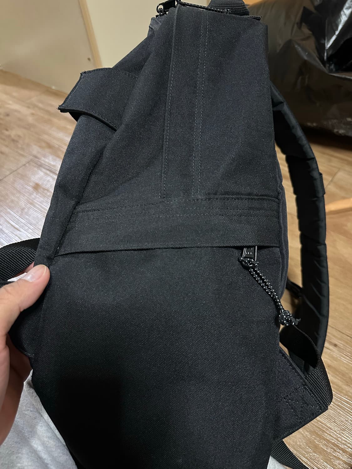 칼하트 킥플립 백팩 블랙 판매 상품이미지7