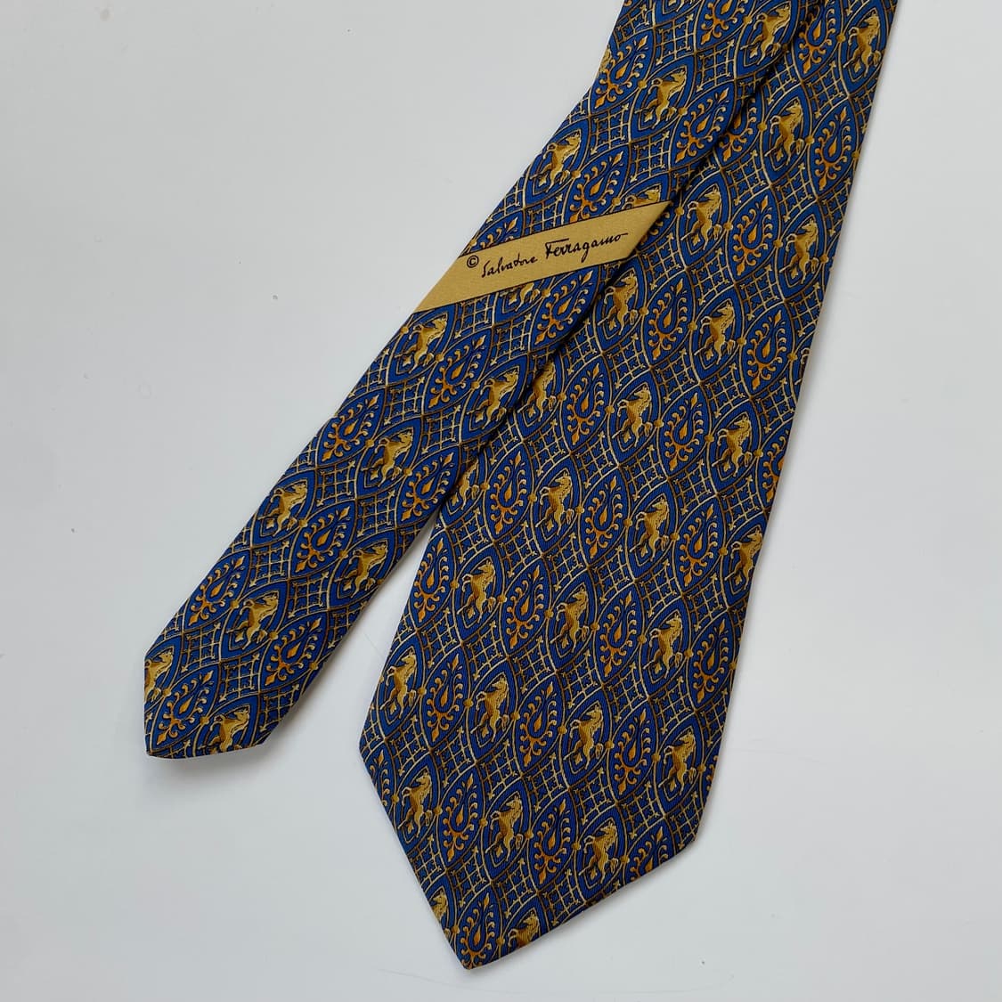 신형라벨 페레가모(Ferragamo) 명품 정품 넥타이 상품이미지1