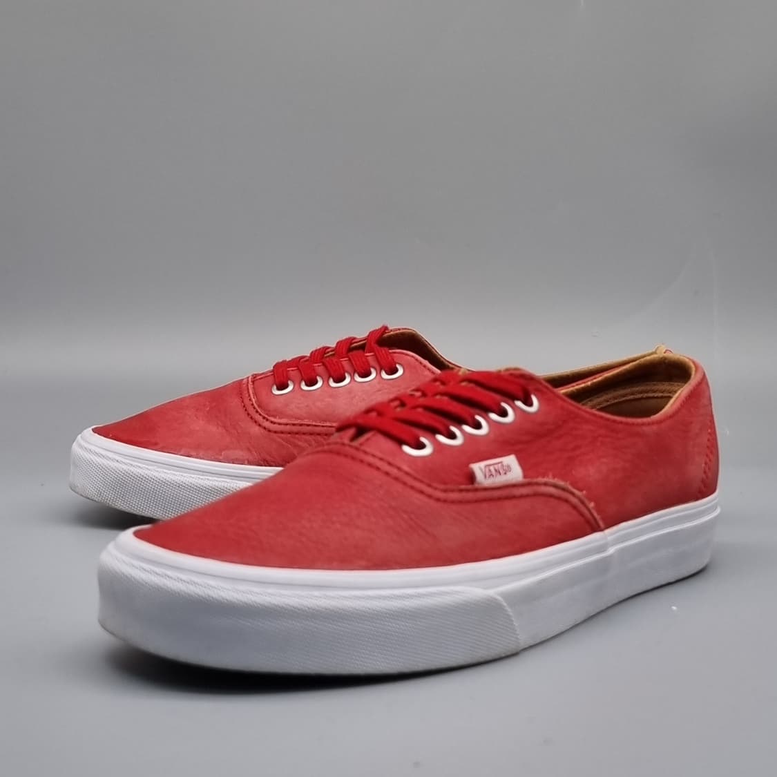 반스 어센틱 레더 스니커즈250  상품이미지1