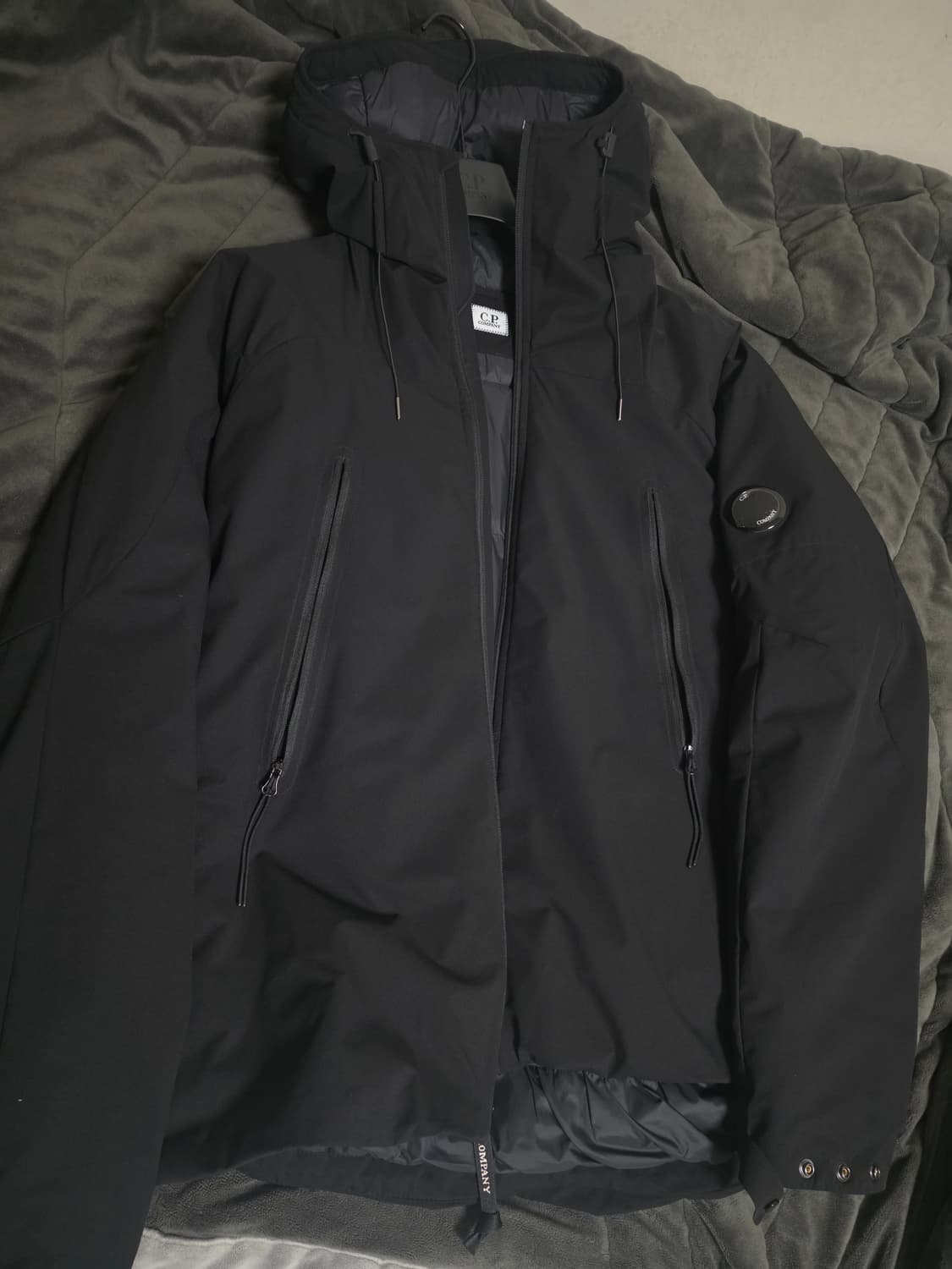 Cp컴퍼니 Protek 패딩 점퍼 상품이미지1