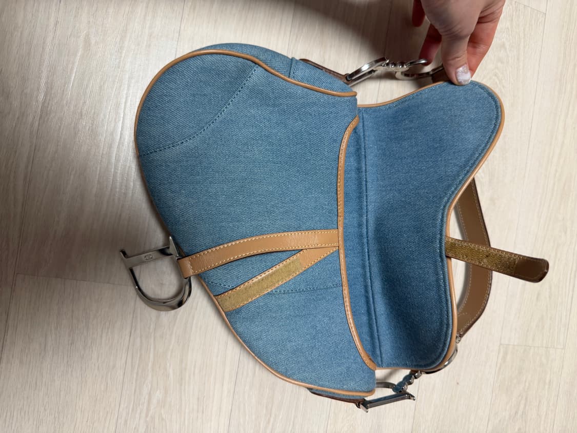 디올 새들백 데님 연청 상품이미지9