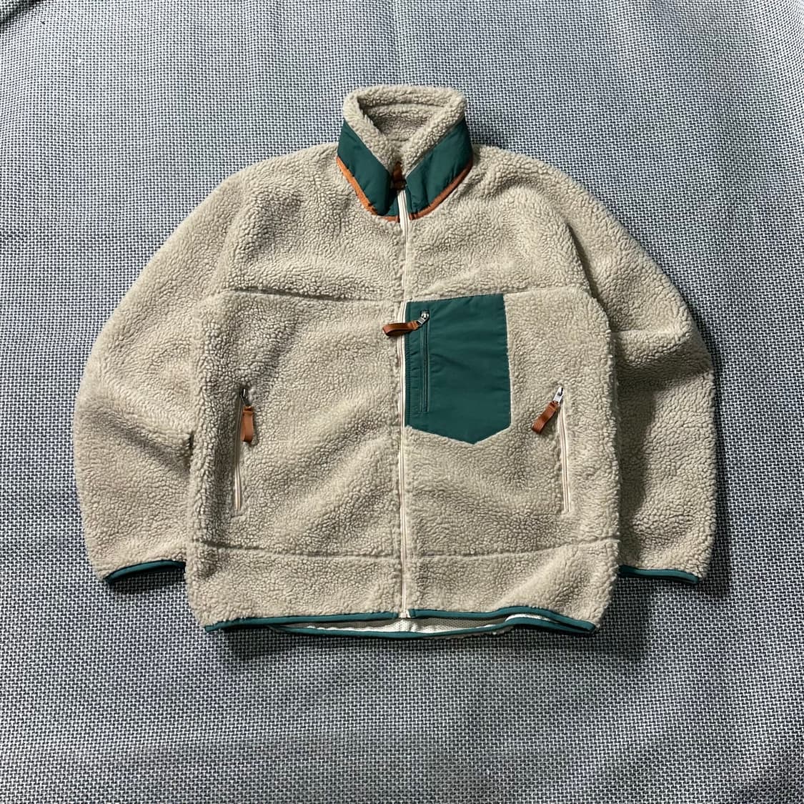 아웃도어 레트로-X 플리스 자켓 (L/XL) 상품이미지1