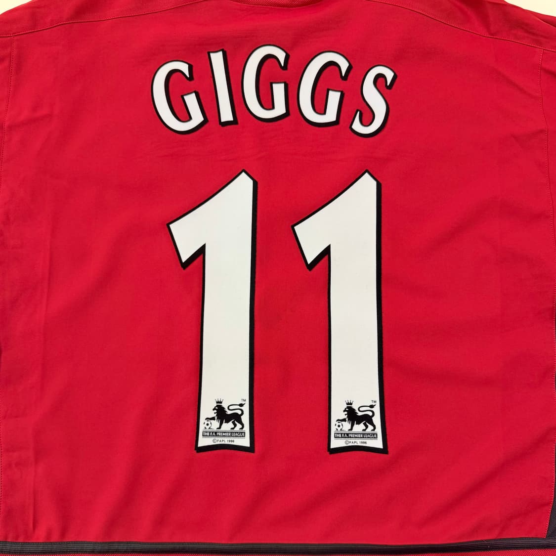 02-04 맨유 홈 라이언 긱스 유니폼 상품이미지2