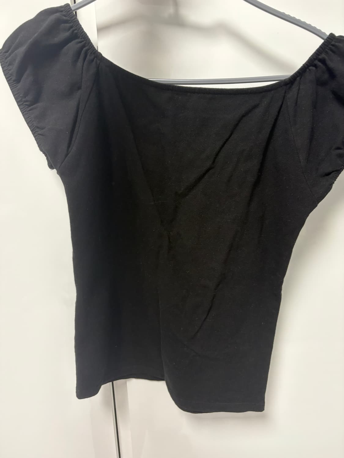 브랜디멜빌 블랙셔링탑 (1회착용) 상품이미지3