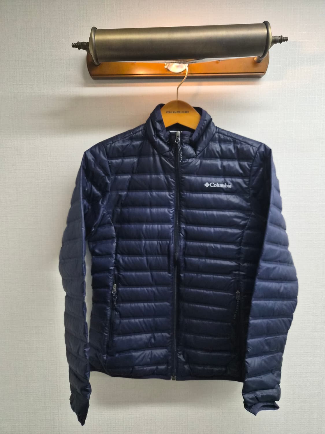 우먼 L) 컬럼비아 덕다운 경량패딩 팝니다 상품이미지1