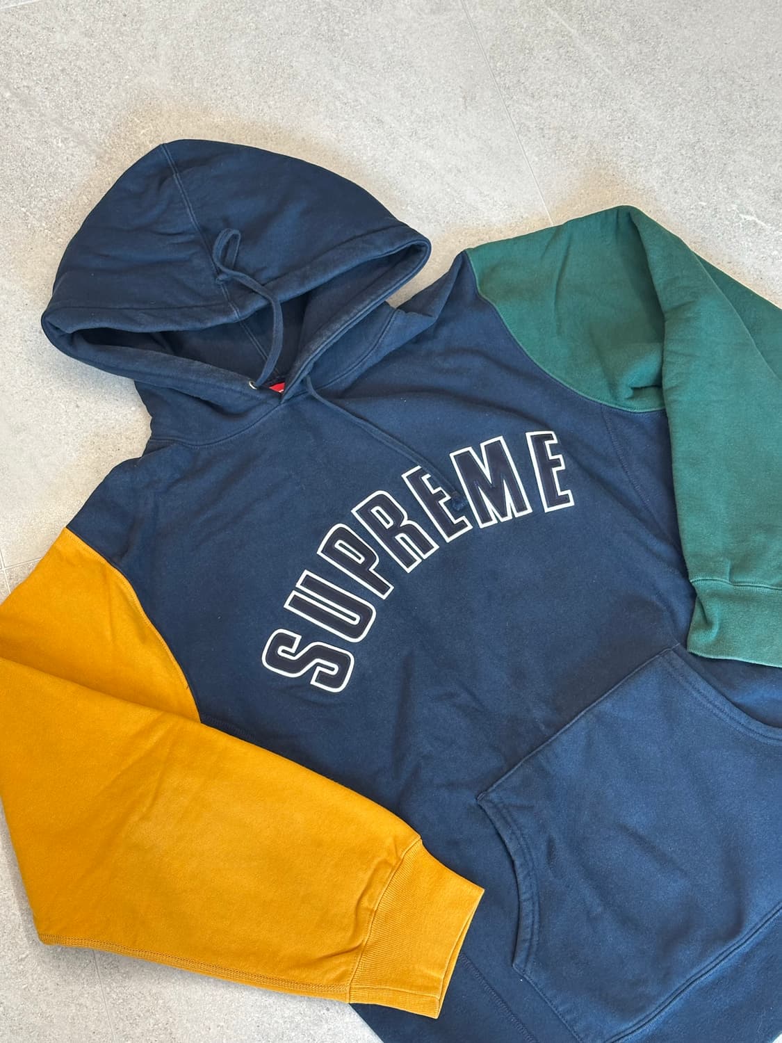 (XL) 슈프림 컬러 블록 후드티 상품이미지1