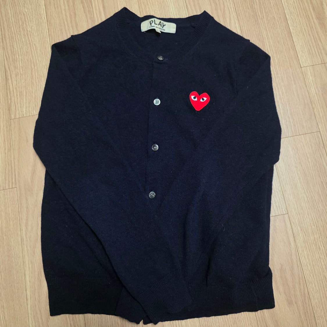 L) 꼼데가르송 레드 와펜 여성 가디건 상품이미지1