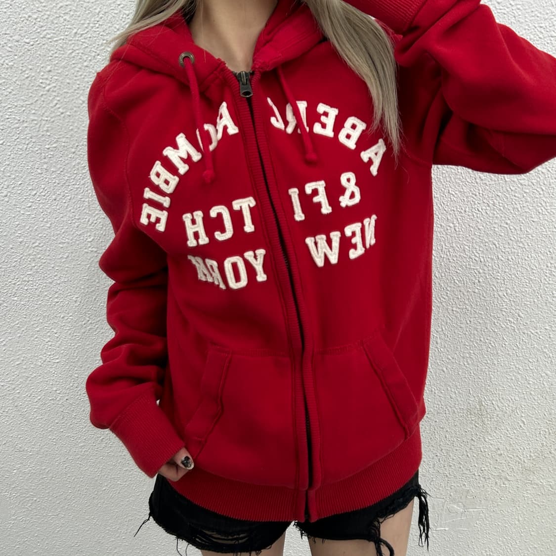 아베크롬비 센터로고 레드 후드집업 XL 상품이미지1