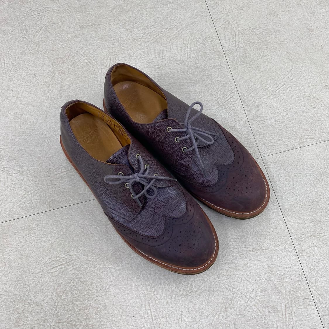 닥터마틴 윙팁 브로그 슈즈 (270mm) 상품이미지2