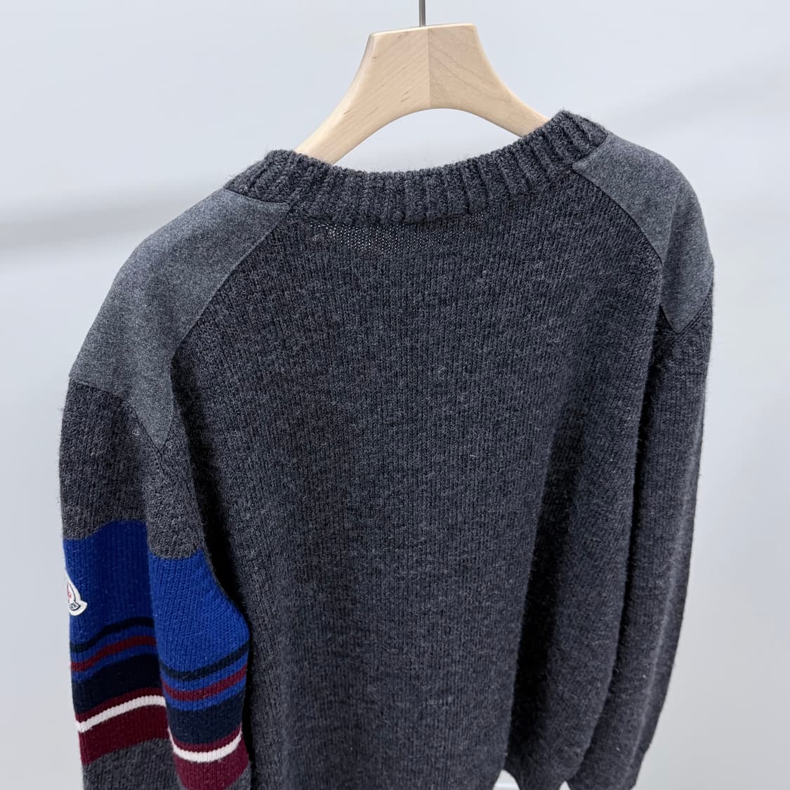 [S+급/3XL] 몽클레어 울 플란넬 믹스 스웨터 니트 그레이 상품이미지6