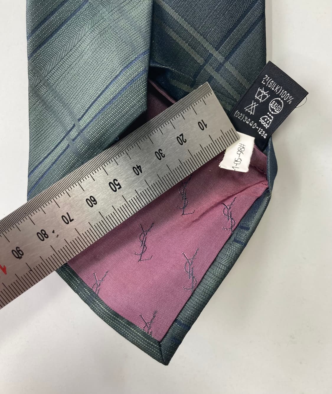 입생로랑 넥타이 상품이미지3