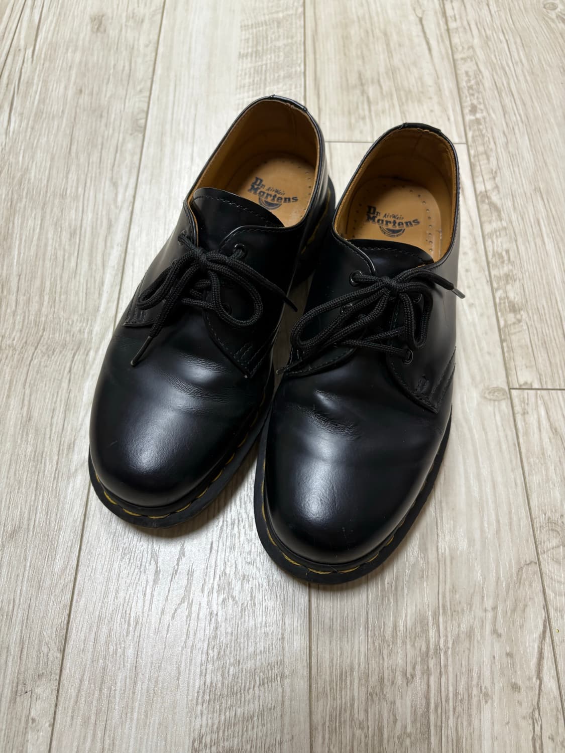 닥터마틴 1461 3홀 스무스 240 상품이미지1