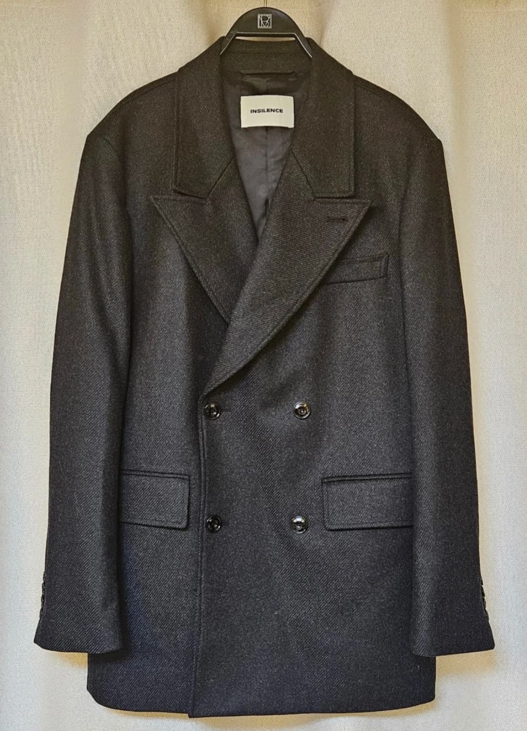 인사일런스 FORTEX 더블 브레스티드 롱 블레이저 차콜 색상 상품이미지3