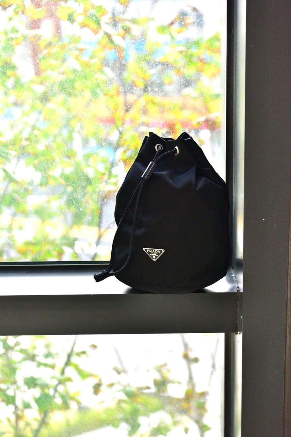 프라다 포코노 버킷 파우치(정품) 상품이미지1