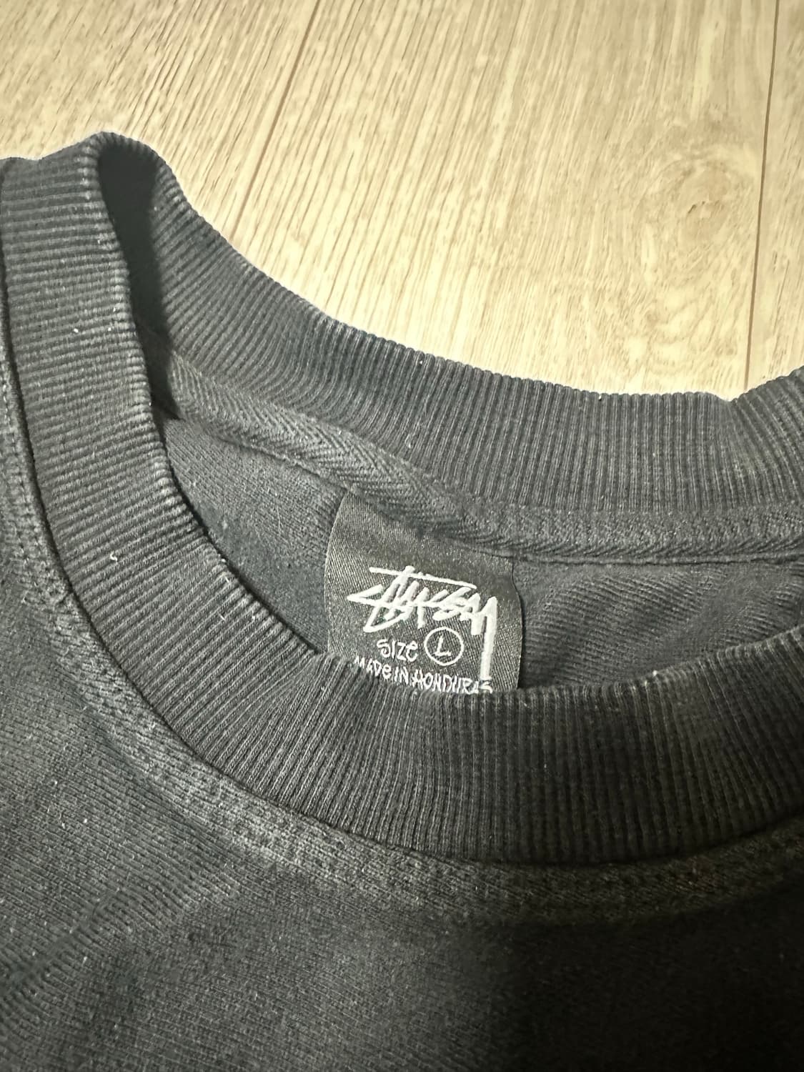 스투시 인터네셔널 맨투맨 블랙 상품이미지5